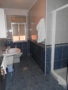 Koupelna v ubytování Pension Restaurante Cantábrico