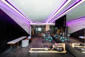 Fitness centrum a/nebo fitness zařízení v ubytování Atour Hotel Foshan Shunde Happy Coast