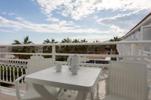 Balkón nebo terasa v ubytování Laganas Holidays Hotel