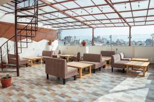 Istumisnurk majutusasutuses Kusum Airport Hotel