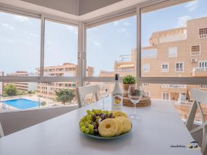 Φαγητό σε αυτό το διαμέρισμα ή κάπου εκεί κοντά