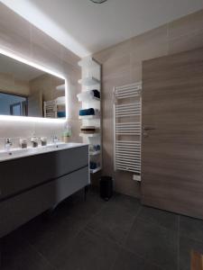 Ванная комната в L'Escale du Léman