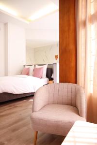 Letto o letti in una camera di Villa les érables Restaurant Linea
