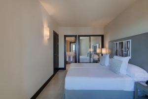 Cama o camas de una habitación en Precise Resort El Rompido-The Club