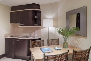 Una cocina o zona de cocina en Precise Resort El Rompido-The Club