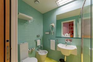 Koupelna v ubytování Albani Hotel Roma + 37 fotografií