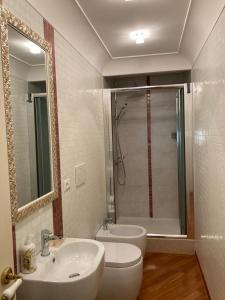 Koupelna v ubytování B&B Ai Due Santi