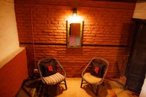 Area soggiorno di Hira Guest House