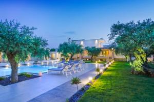 Bazén v ubytování Thassos OLIVIA RESORT nebo v jeho okolí