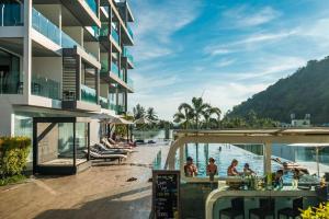 Direct pool access studio Twin Sands by Lofty, Patong Beach (updated ...