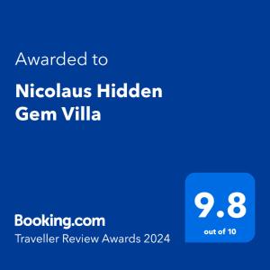 Nicolaus Hidden Gem Villa tesisinde sergilenen bir sertifika, ödül, işaret veya başka bir belge