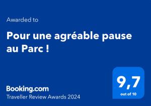 a blue rectangle with the words four line aggregaterase an parride at Pour une agréable pause au Parc ! in Alençon
