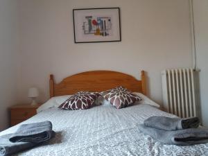A bed or beds in a room at Mirador de los Amantes - VUTE-23-019