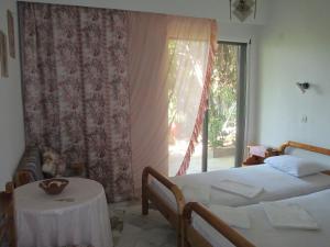 Gallery image of Nick House in Plomarion