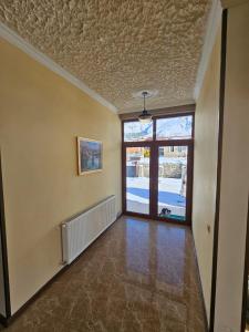 Φωτογραφία από το άλμπουμ του DISCOVER KAZBEGi HOTEL σε Kazbegi