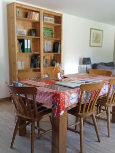 Fotografia z galérie ubytovania Gîte cosy en forêt v destinácii Vatteville + 4 fotografie