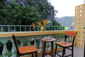 Ein allgemeiner Bergblick oder ein Berglick von des Hotels aus