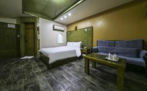 Voodi või voodid majutusasutuse Cheongju Ochang memory stay toas +37 fotot