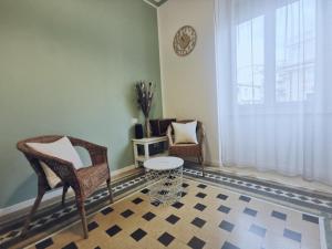 Posedenie v ubytovaní AZZURRA Ridi Che Ti Passa