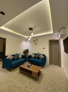 Sunset Hotel for Hotel Services的休息区
