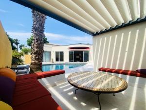 Bazén v ubytovaní Villa Occitanie - Villa 6 pers avec piscine quartier résidentiel MAE-4084 alebo v jeho blízkosti