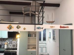 Zdjęcie z galerii obiektu Résidence 7 Rue Saint Michel - GIOTTO - La vie en rose - Gracieux studio avec mezzanine dans le coeur de la rue piétonne Mentonnaise MAE-9034 w Mentonie