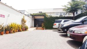 Fotografie z fotogalerie ubytování Cata Apartment Hotel And Spa v destinaci Ikeja