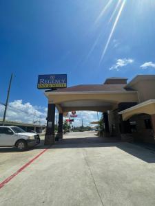 Fotografie z fotogalerie ubytování Regency Inn & Suites v destinaci Houston