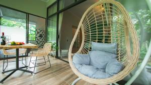 Χώρος καθιστικού στο Eden Organic Farm & Bungalows +31 φωτογραφίες