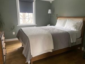 Foto dalla galleria di James Buchanan Hotel, Trademark Collection by Wyndham a Mercersburg