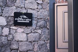 Certifikát, hodnocení, plakát nebo jiný dokument vystavený v ubytování La Pietra Nera - Etna Home