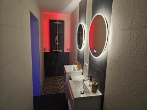 Koupelna v ubytování Magnifique Suite Spa Luxembourg