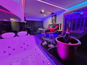 Fotografie z fotogalerie ubytování Magnifique Suite Spa Luxembourg v destinaci Differdange
