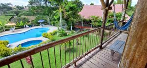 Bazén v ubytování finca hotel palmas frente a panaca nebo v jeho okolí