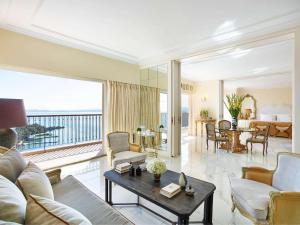 Posezení v ubytování Corfu Imperial, A Grecotel Resort to Live