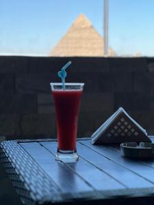 Ποτά στο Pyramids moon view