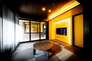Gallery image of UMEGASHIMA　DRIVEｰIN　＆　SAUNA　VILLA in Shizuoka +18 photos
