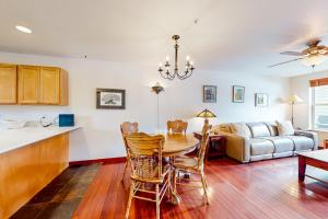 Fotografie z fotogalerie ubytování Lakeside Adventures v destinaci Basalt