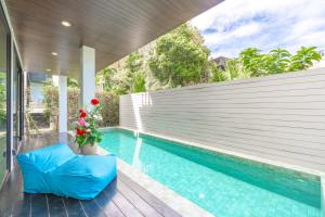 Bazen u objektu 3-Story Pool Villa Katazhang UTK B3 just 7 min walk to Kata Beach ili u blizini