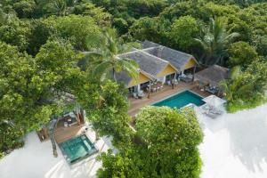 Bazén v ubytování Vakkaru Maldives - 30 percent off on seaplane transfers for stays until 19 Dec 2025 nebo v jeho okolí