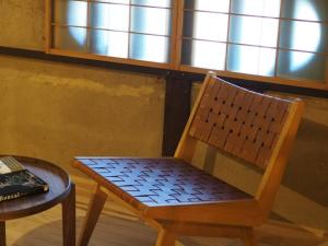 Svetainės erdvė apgyvendinimo įstaigoje NIPPONIA HOTEL 伊賀上野 城下町