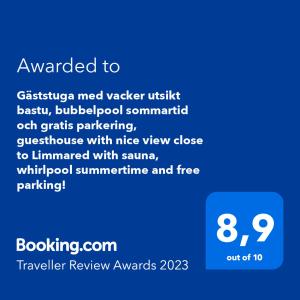 Vottorð, verðlaun, skilti eða annað skjal til sýnis á Gäststuga i vacker natur, bastu, bubbelpool sommartid och gratis parkering nära Ulricehamn och Lassalyckan, guesthouse with nice view with sauna and free parking close to Dalsjöfors and fishing