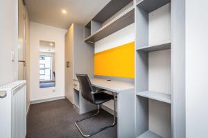 an office with a desk and a chair at Ensuite Room With Shared Kitchen, Close to Centre- 18 above in Lincoln