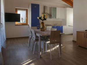 A kitchen or kitchenette at The Lake Home