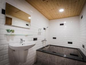 A bathroom at Good Time Boutique Hotel