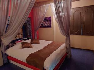 Postel nebo postele na pokoji v ubytování Hotel Fantacy (Adult Only)