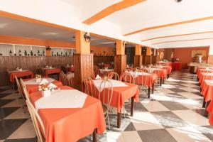 Restaurace v ubytování Hotel JB