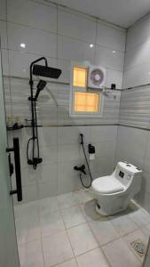 Koupelna v ubytování شقة غرفه وصاله دخول ذاتي