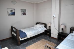 Gallery image of Cosy 2 bedroom flat for 4 in Strand