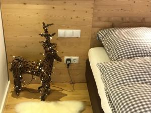 Postel nebo postele na pokoji v ubytování Almchalet Zillertal